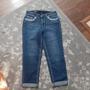Cropped  Embellished Earl Jeans